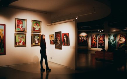 畫展的商業價值與哲學思考
